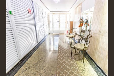 Apartamento à venda com 79m², 2 quartos e sem vagaÁrea comum