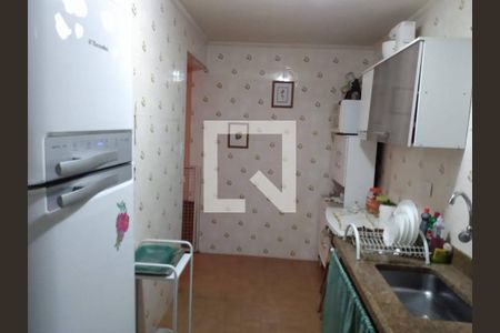 Apartamento à venda com 79m², 2 quartos e sem vagaCozinha e Área de Serviço