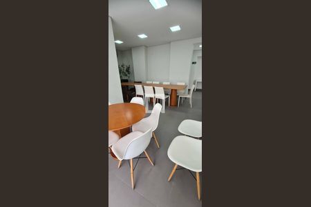 Apartamento para alugar com 64m², 3 quartos e 1 vagaÁrea comum