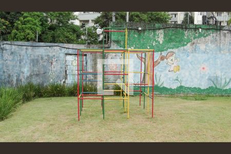 Apartamento para alugar com 64m², 3 quartos e 1 vagaÁrea comum