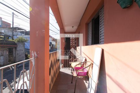 Casa à venda com 200m², 2 quartos e 2 vagasVaranda