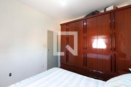 Casa à venda com 200m², 2 quartos e 2 vagasQuarto 2