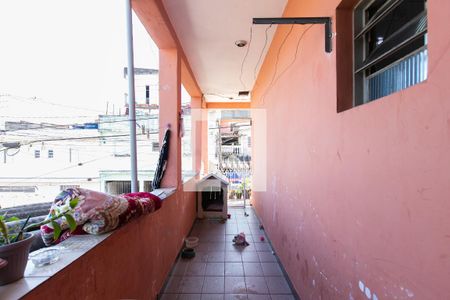 Casa à venda com 200m², 2 quartos e 2 vagasVaranda