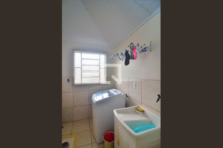 Área de Serviço de casa à venda com 4 quartos, 153m² em Harmonia, Canoas
