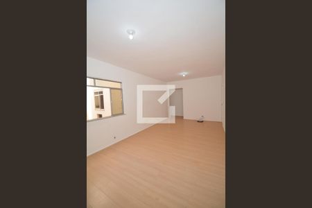 Sala de apartamento para alugar com 3 quartos, 86m² em Váz Lobo, Rio de Janeiro