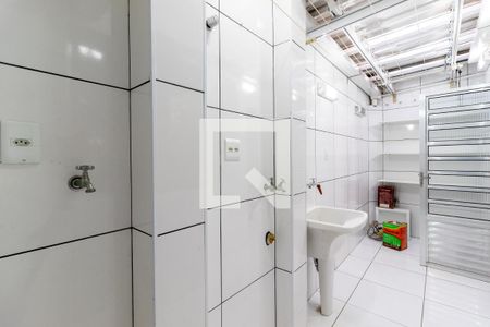 Casa à venda com 70m², 2 quartos e 2 vagasÁrea de Serviço