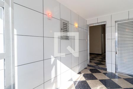 Casa à venda com 70m², 2 quartos e 2 vagasEntrada