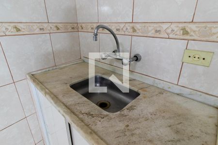 Casa à venda com 70m², 2 quartos e 2 vagasCozinha