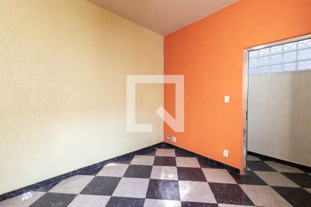 Casa à venda com 70m², 2 quartos e 2 vagasQuarto 2