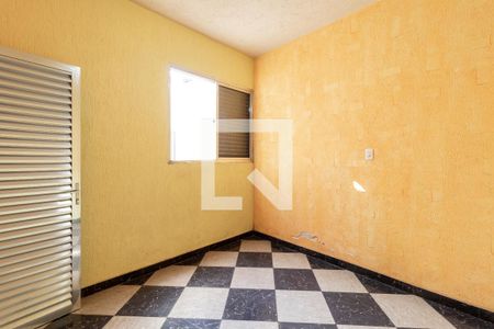 Casa à venda com 70m², 2 quartos e 2 vagasQuarto 2