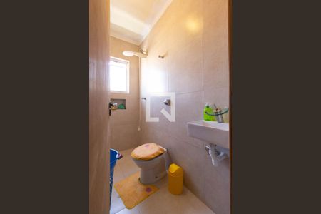 Casa à venda com 250m², 3 quartos e 2 vagasBanheiro