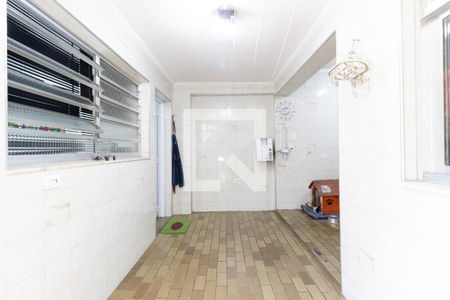 Casa à venda com 250m², 3 quartos e 2 vagasQuintal