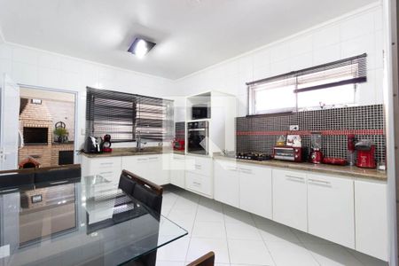 Casa à venda com 250m², 3 quartos e 2 vagasCozinha