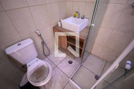 Apartamento à venda com 70m², 2 quartos e sem vagaBanheiro