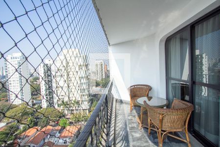 Varanda da sala de apartamento à venda com 5 quartos, 10000m² em Indianópolis, São Paulo