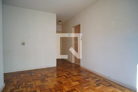 Sala  de apartamento para alugar com 2 quartos, 61m² em São Sebastião, Porto Alegre