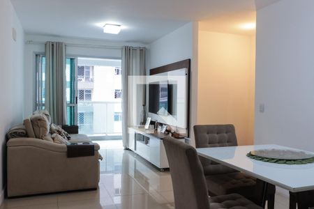 Sala de apartamento à venda com 3 quartos, 98m² em Barra da Tijuca, Rio de Janeiro
