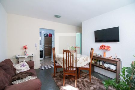 Sala de Estar de apartamento à venda com 2 quartos, 50m² em Bom Retiro, Betim