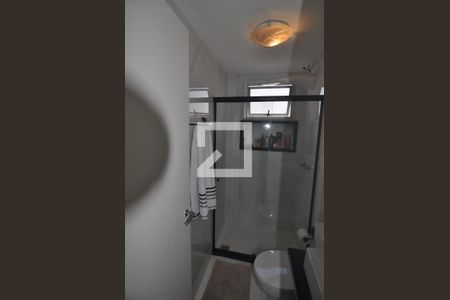 Apartamento à venda com 60m², 3 quartos e 2 vagasBanheiro