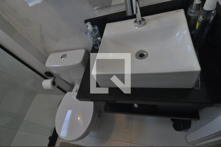 Apartamento à venda com 60m², 3 quartos e 2 vagasBanheiro