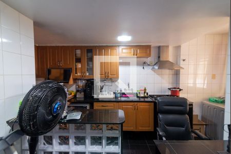 Apartamento à venda com 173m², 2 quartos e 2 vagasCozinha