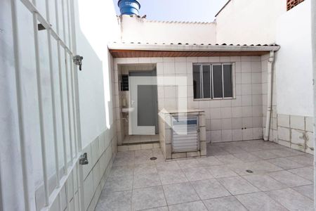 Casa à venda com 159m², 4 quartos e 1 vagaQuintal