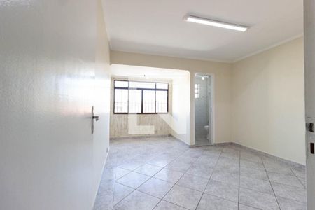 Casa à venda com 159m², 4 quartos e 1 vagaSuíte 2