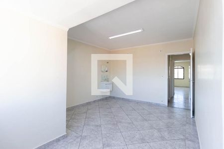 Casa à venda com 159m², 4 quartos e 1 vagaSuíte 2