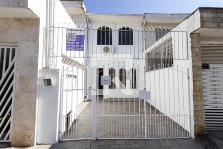 Casa à venda com 159m², 4 quartos e 1 vagaFachada