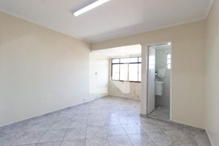 Casa à venda com 159m², 4 quartos e 1 vagaSuíte 2