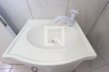 Casa à venda com 159m², 4 quartos e 1 vagaBanheiro Suíte 2