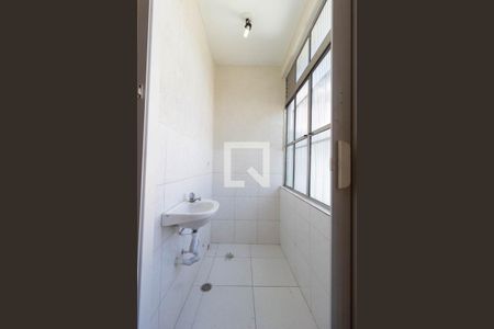 Casa à venda com 159m², 4 quartos e 1 vagaBanheiro Suíte 1