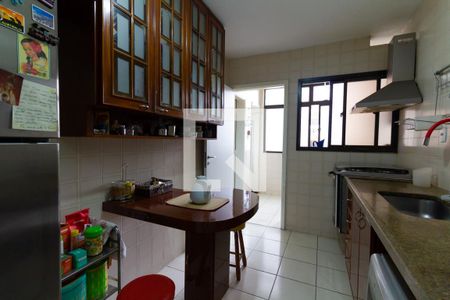 Apartamento à venda com 87m², 3 quartos e 2 vagasCozinha