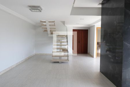 Apartamento para alugar com 291m², 4 quartos e 3 vagassala