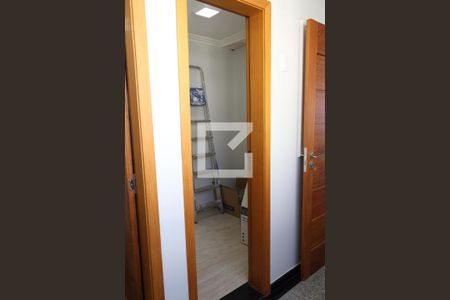 Apartamento para alugar com 291m², 4 quartos e 3 vagasQuarto de Serviço