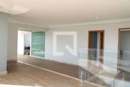 Apartamento para alugar com 291m², 4 quartos e 3 vagasTerraço