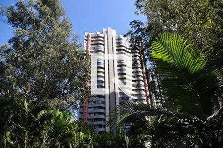 Apartamento para alugar com 291m², 4 quartos e 3 vagas Apartamento para alugar com 291m², 4 quartos e 3 vagasFachada
