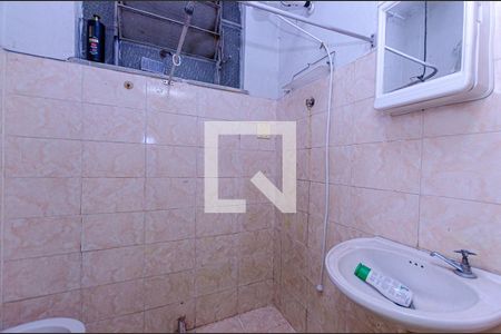 Banheiro de apartamento para alugar com 1 quarto, 38m² em Centro, Niterói