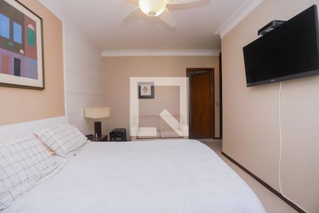 Apartamento à venda com 284m², 4 quartos e 3 vagasQuarto 4 - Suíte