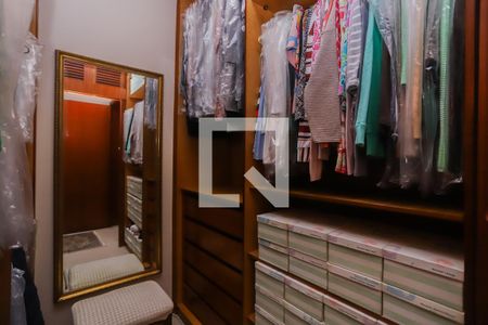 Apartamento à venda com 284m², 4 quartos e 3 vagasQuarto 4 - Suíte