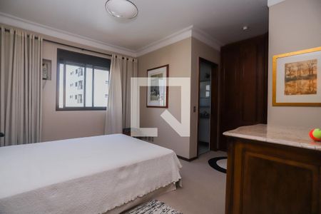 Apartamento à venda com 284m², 4 quartos e 3 vagasQuarto 3 - Suíte