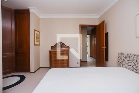 Apartamento à venda com 284m², 4 quartos e 3 vagasQuarto 3 - Suíte