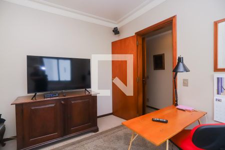 Apartamento à venda com 284m², 4 quartos e 3 vagasQuarto 2