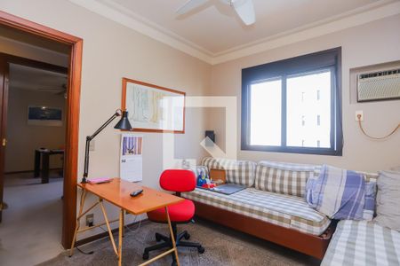 Apartamento à venda com 284m², 4 quartos e 3 vagasQuarto 2