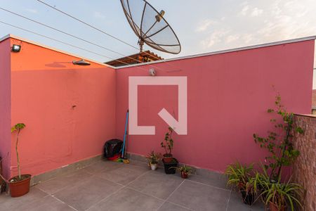Apartamento à venda com 180m², 3 quartos e 3 vagas Apartamento à venda com 180m², 3 quartos e 3 vagasCobertura