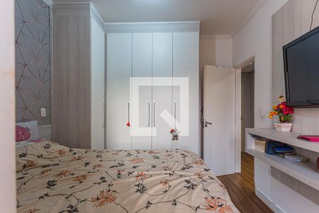 Apartamento à venda com 180m², 3 quartos e 3 vagas Apartamento à venda com 180m², 3 quartos e 3 vagasSuite