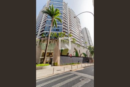 Apartamento para alugar com 88m², 3 quartos e 1 vagaFachada