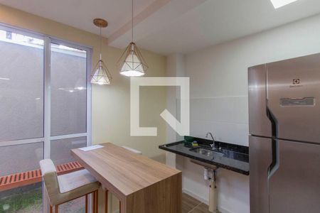 Apartamento à venda com 66m², 3 quartos e sem vaga Apartamento à venda com 66m², 3 quartos e sem vagaÁrea Comum - Lounge - Cozinha