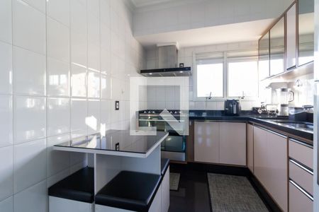 Cozinha de apartamento à venda com 2 quartos, 92m² em Alto da Lapa, São Paulo