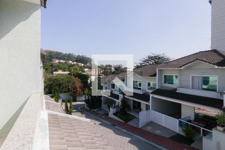 Casa de condomínio à venda com 146m², 3 quartos e 3 vagas Casa de condomínio à venda com 146m², 3 quartos e 3 vagasVista da Varanda da Suíte 3